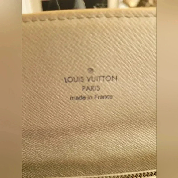 Louis Vuitton Mini Lin Monogram Wallet - Picture 9 of 10